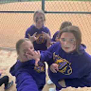 Meet your Posher, Avery